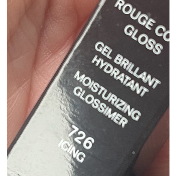 CHANEL ROUGE COCO GLOSS. # 726 Icing New - Picture 4 of 4